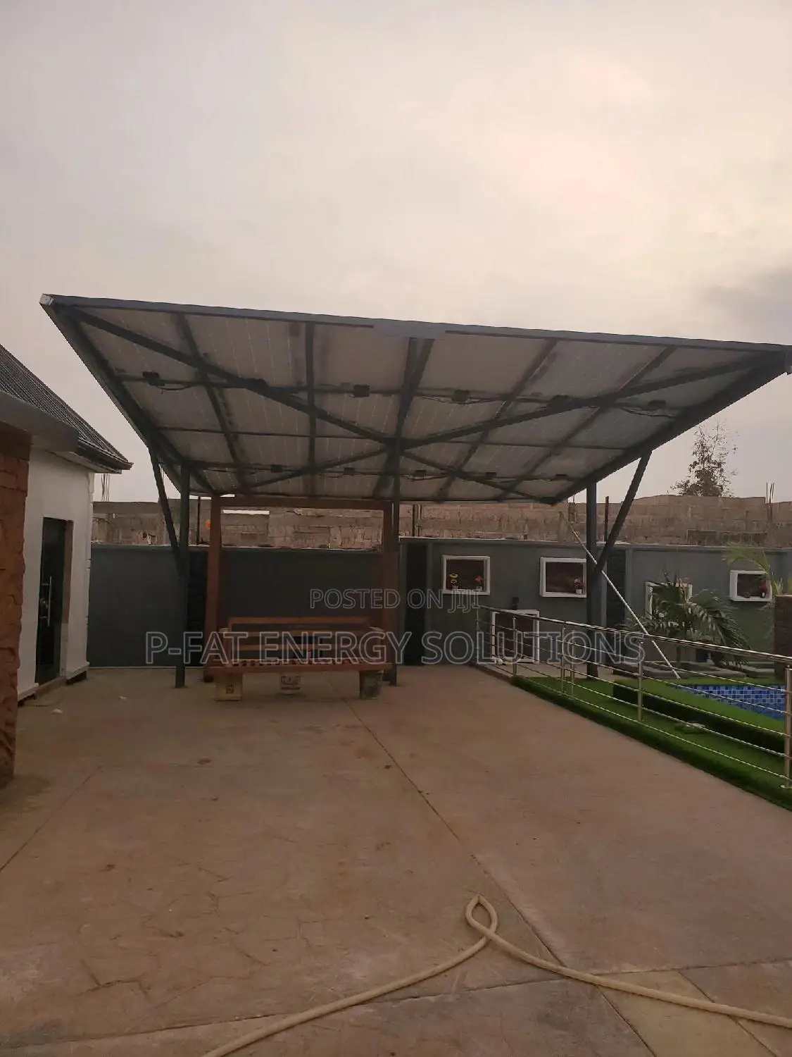 7.5kva, 8batteries, 24 Panels Car Park Solar Systems
