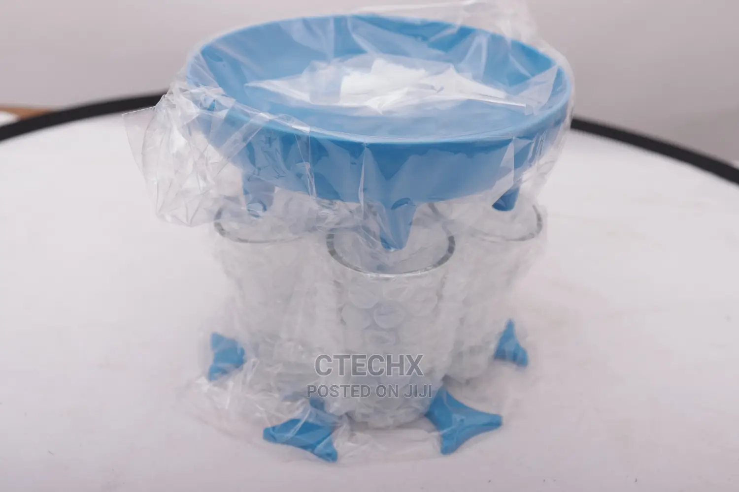 6 Shot Glass Pourers Holder Dispenser for Filling Liquids