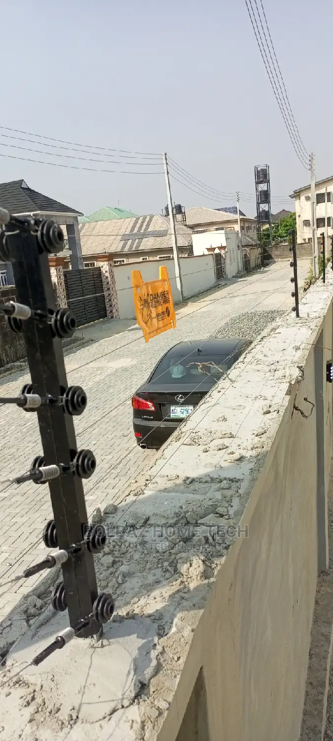 Perimeter Fence Wire; Electric Fence Guard