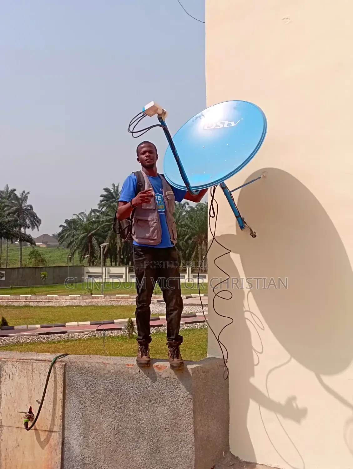 A Professional Dstv/Gotv Installer at Hybrid_installers