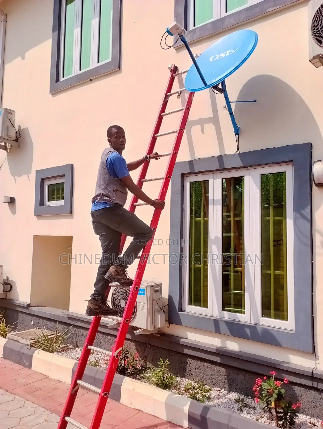 A Professional Dstv/Gotv Installer at Hybrid_installers