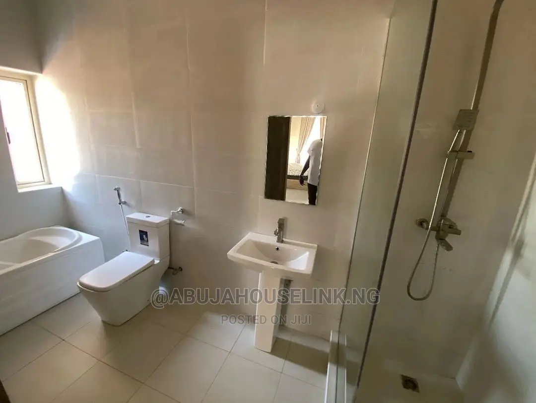 4bdrm Duplex in Dawaki By News for sale
