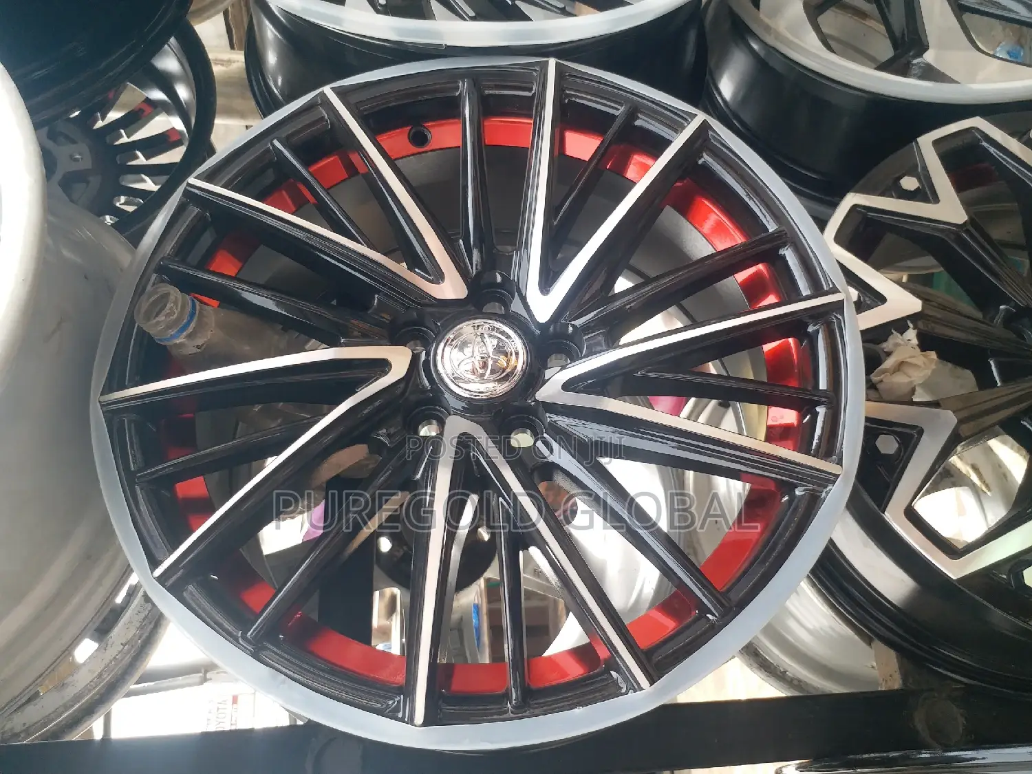 16 Rim Designed Alloys.