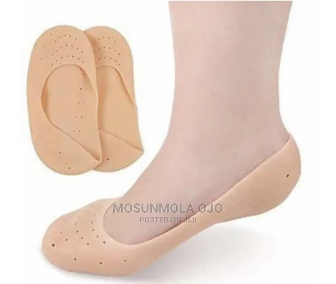 Silicone Pain Relief Slip-On Pads for Crack Feet
