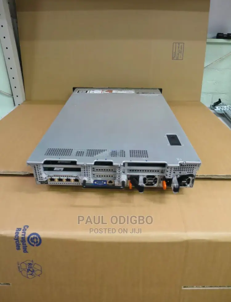 Server Dell PowerEdge R830 64GB Intel Xeon 3T