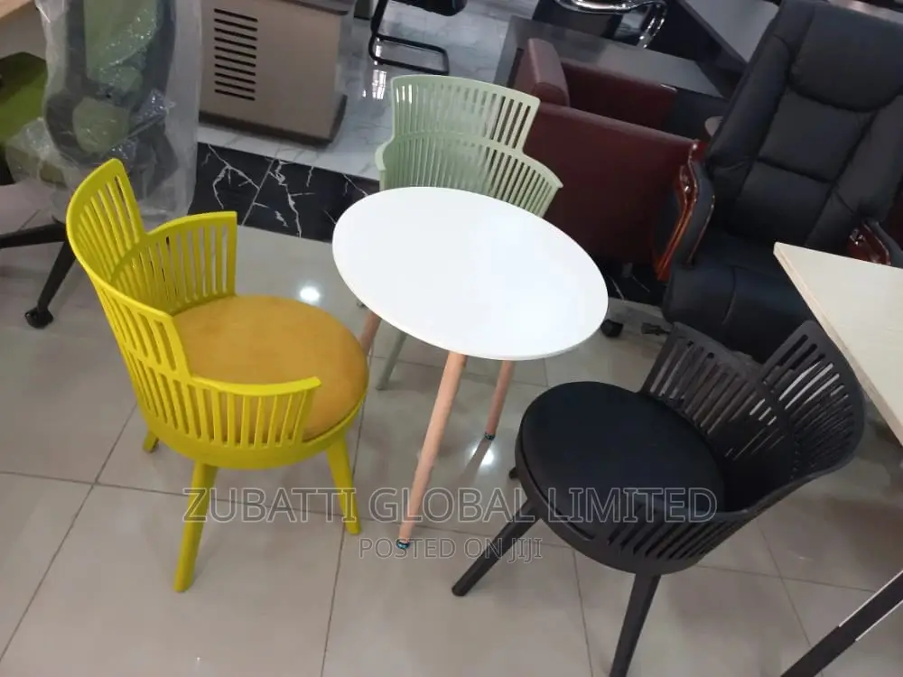 Restaurants Dinner Coffee Table Set / Price Per Chair