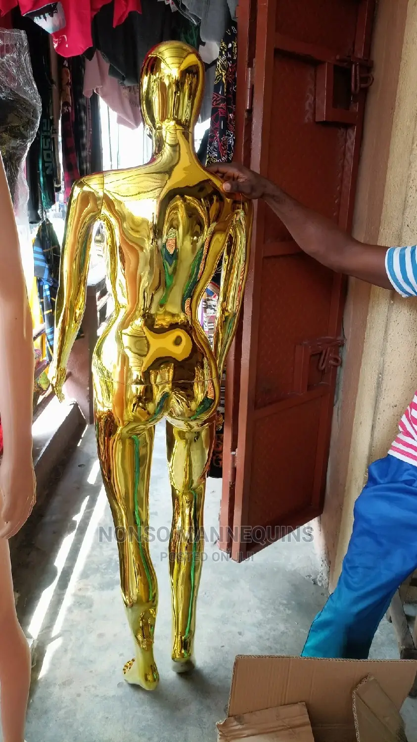 Size 12 Faceless Fold Chrome Female Mannequins