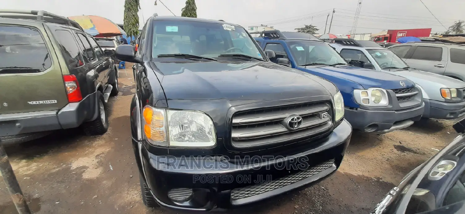 Toyota Sequoia 2004 Black