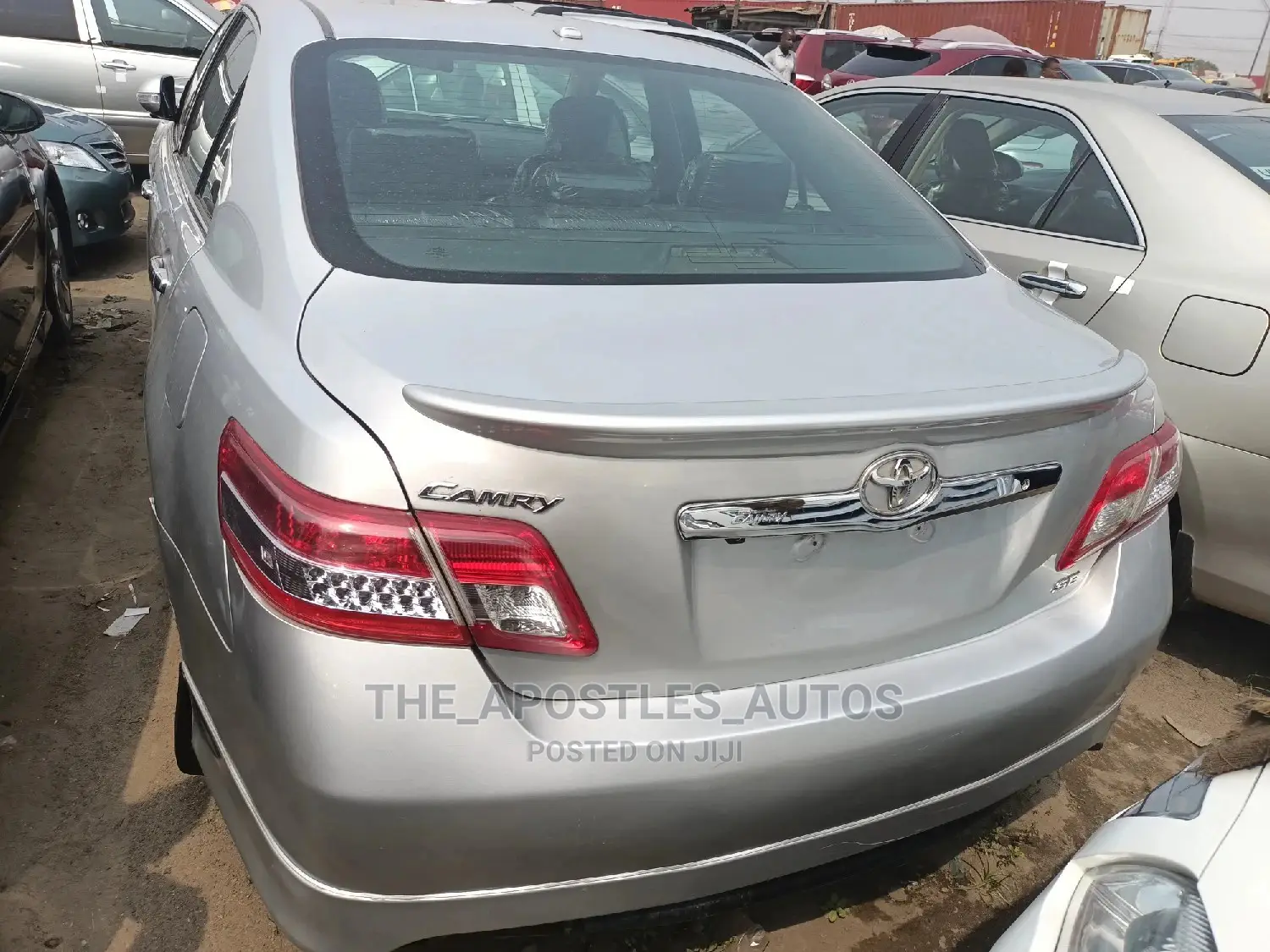 Toyota Camry 2010 Silver