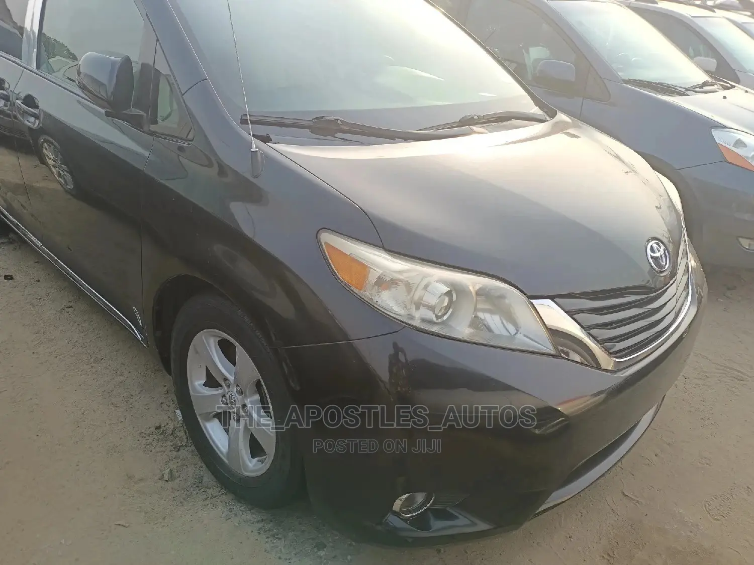 Toyota Sienna XLE 7 Passenger 2012 Black
