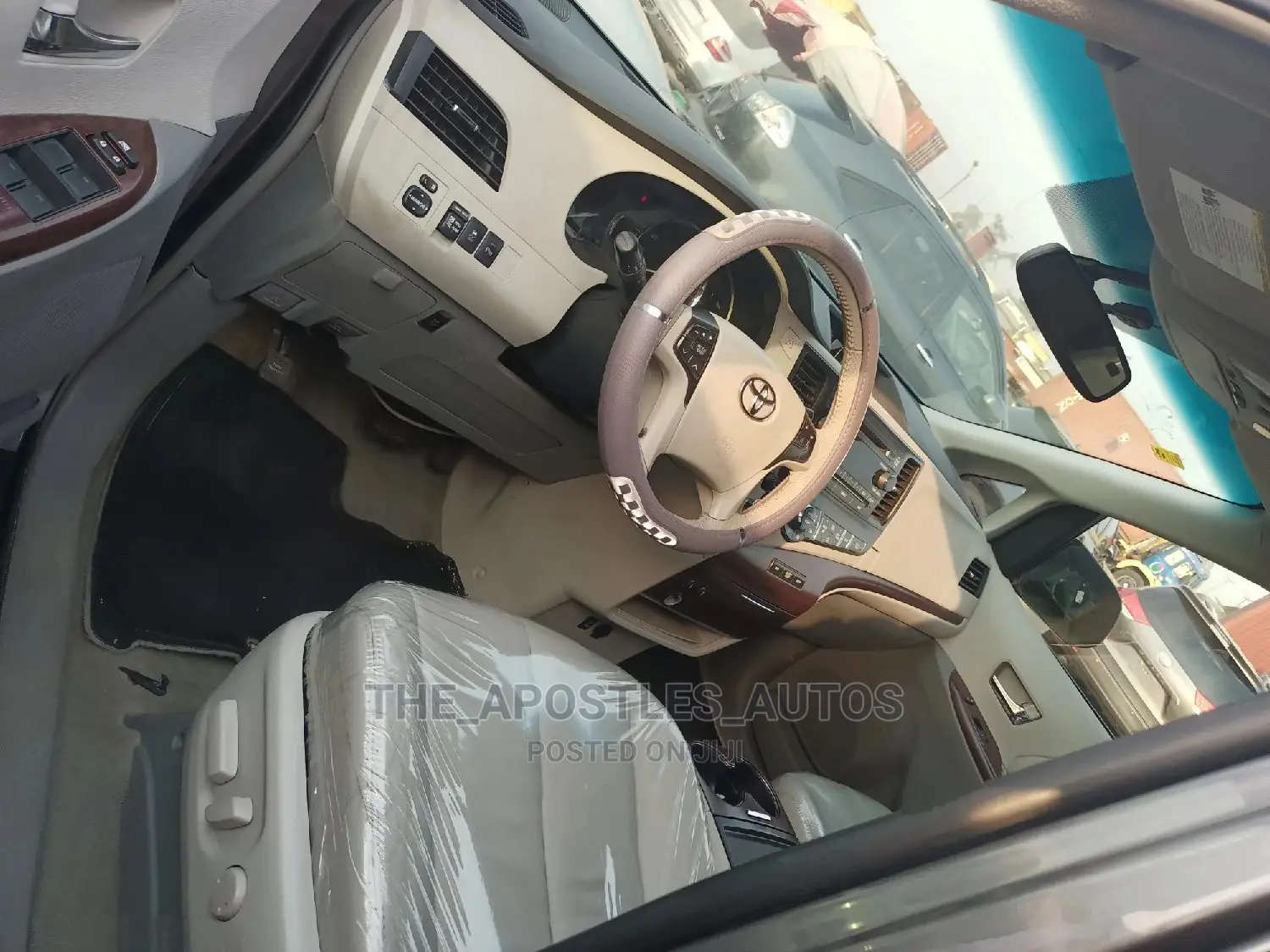 Toyota Sienna XLE 7 Passenger Mobility 2012 Gray