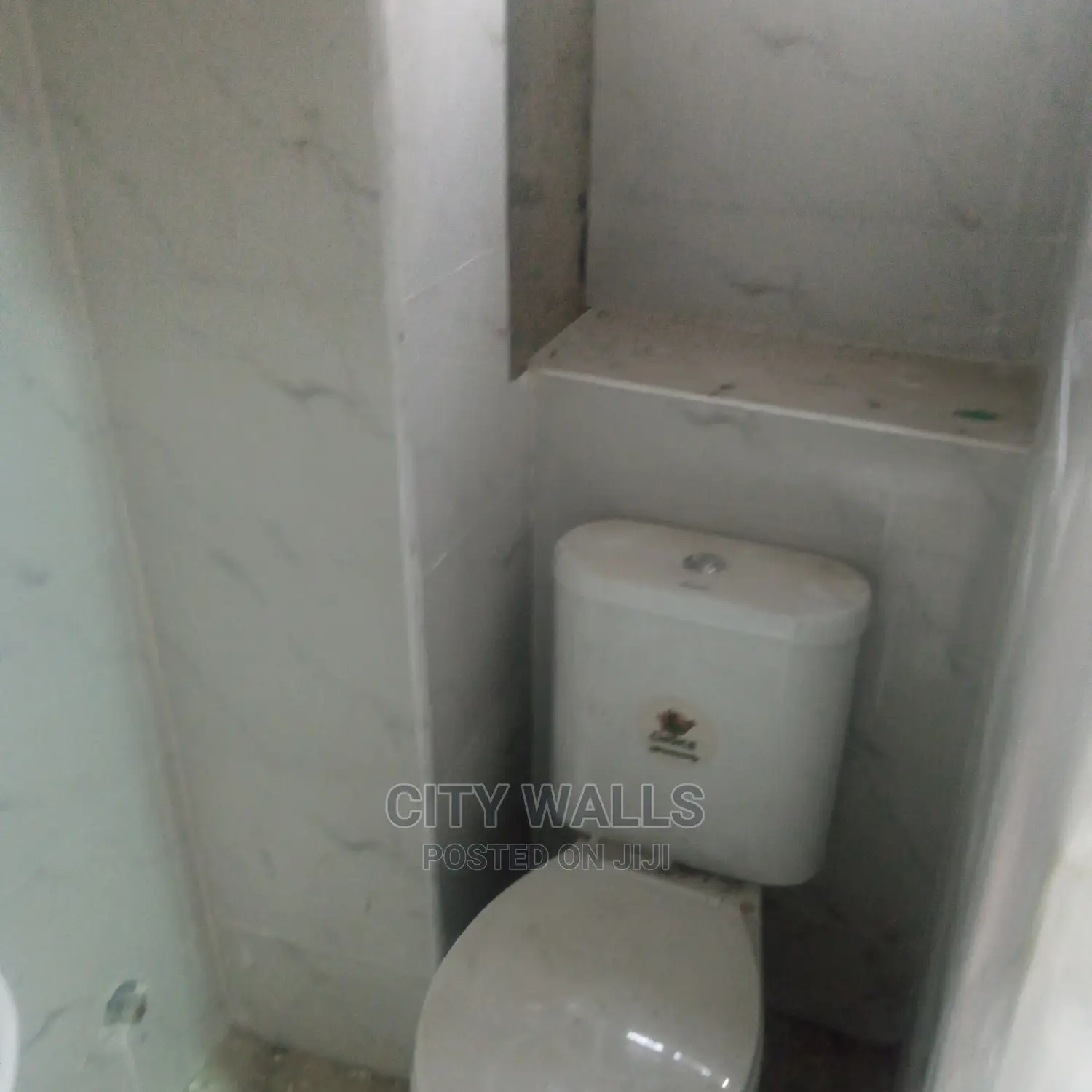 2bdrm Block of Flats in Southern View Estate, Chevron for rent