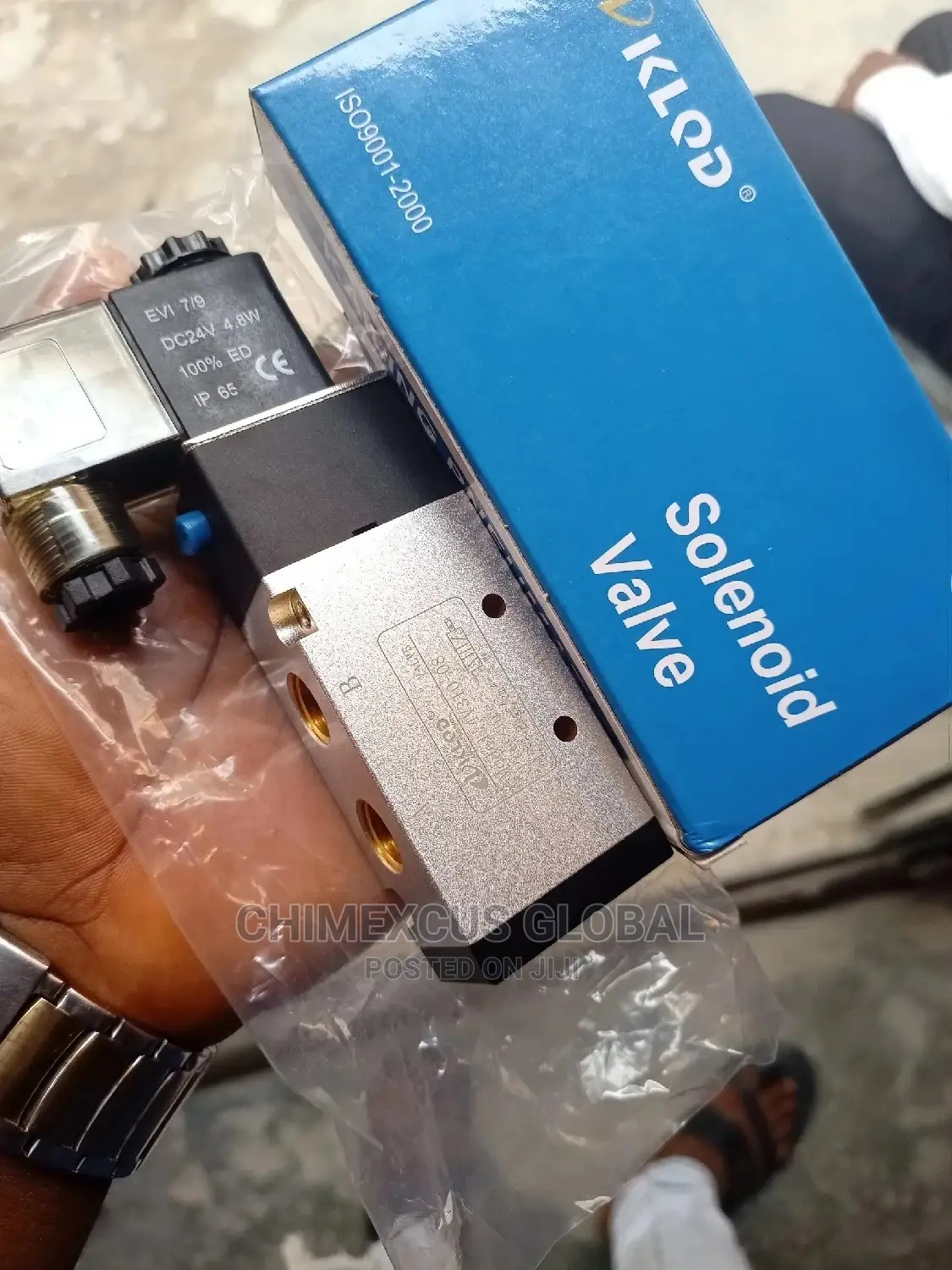 Pneumatic Solenoid Electro-magnetic Valve.