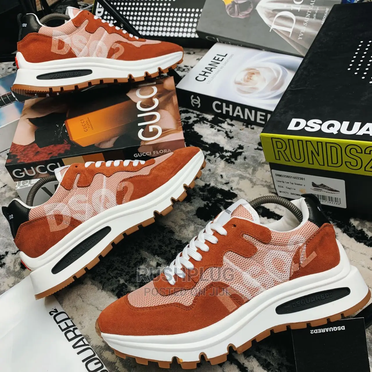 Dsquared2 Lace-Up “D24” (Taglia) Low-Top Snks
