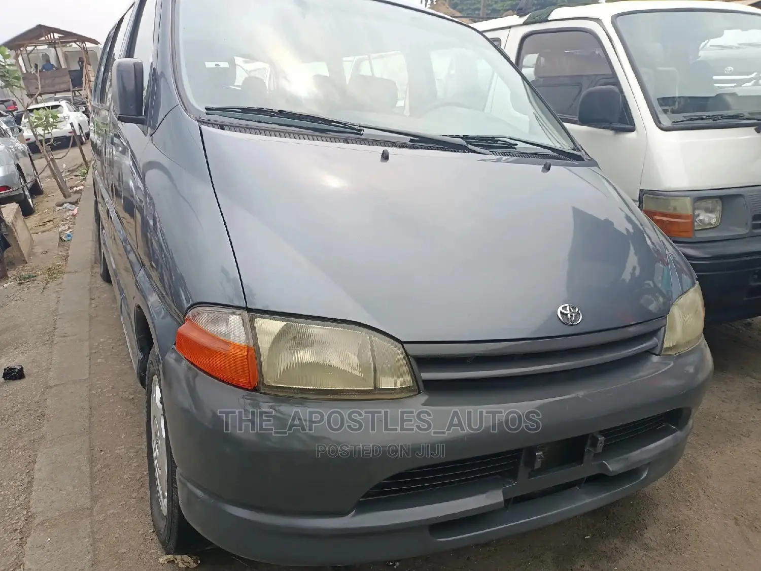 Toyota HiAce 1995 Grey