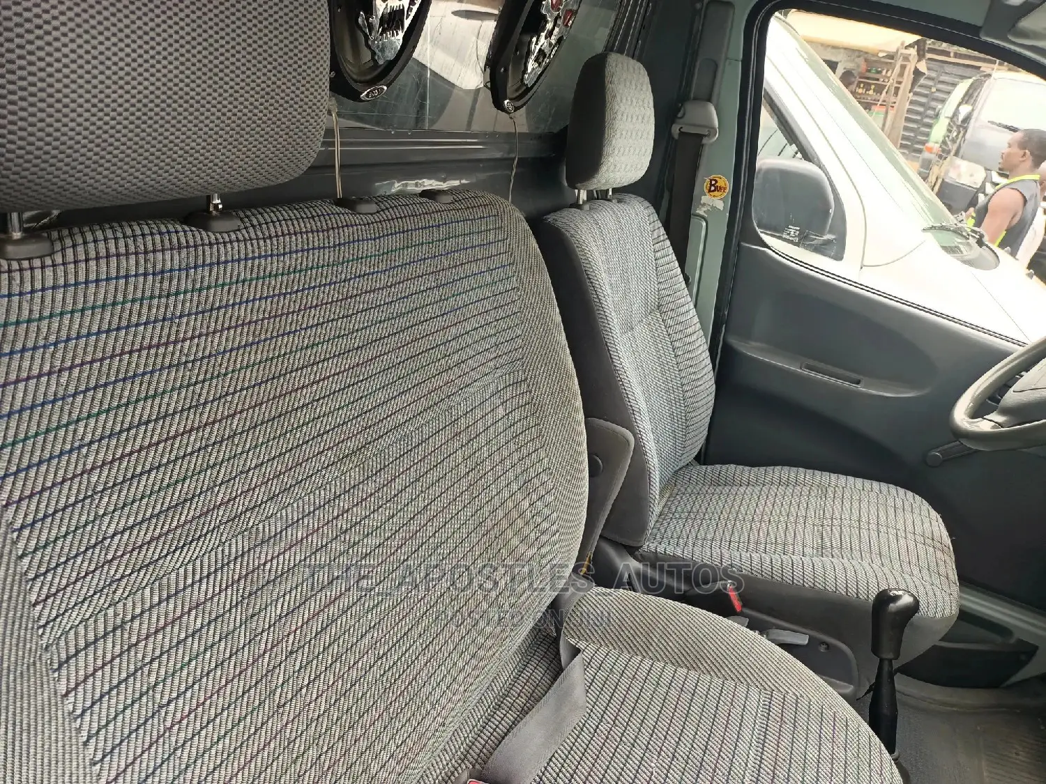 Toyota HiAce 1998 Blue