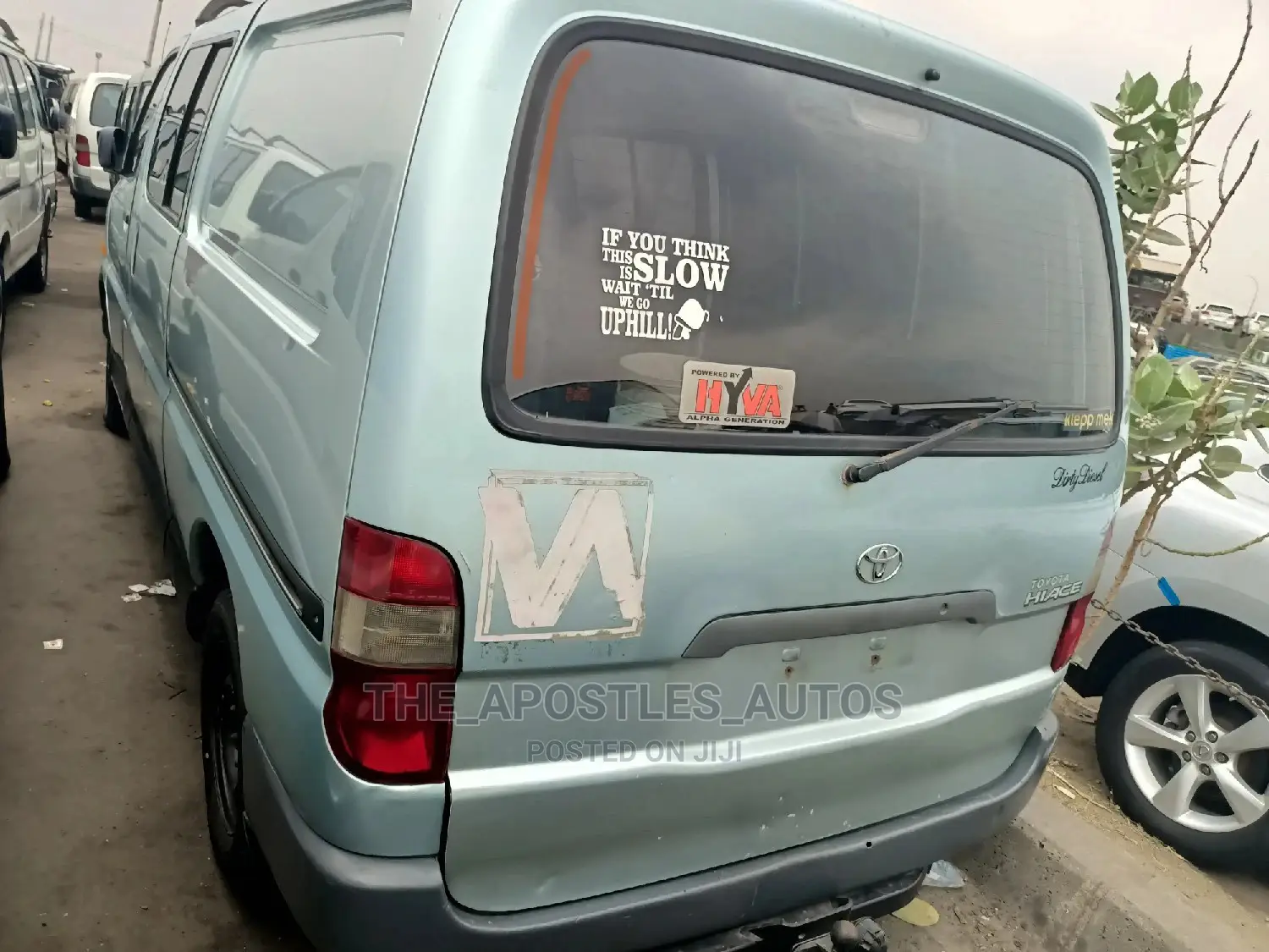 Toyota HiAce 1998 Blue