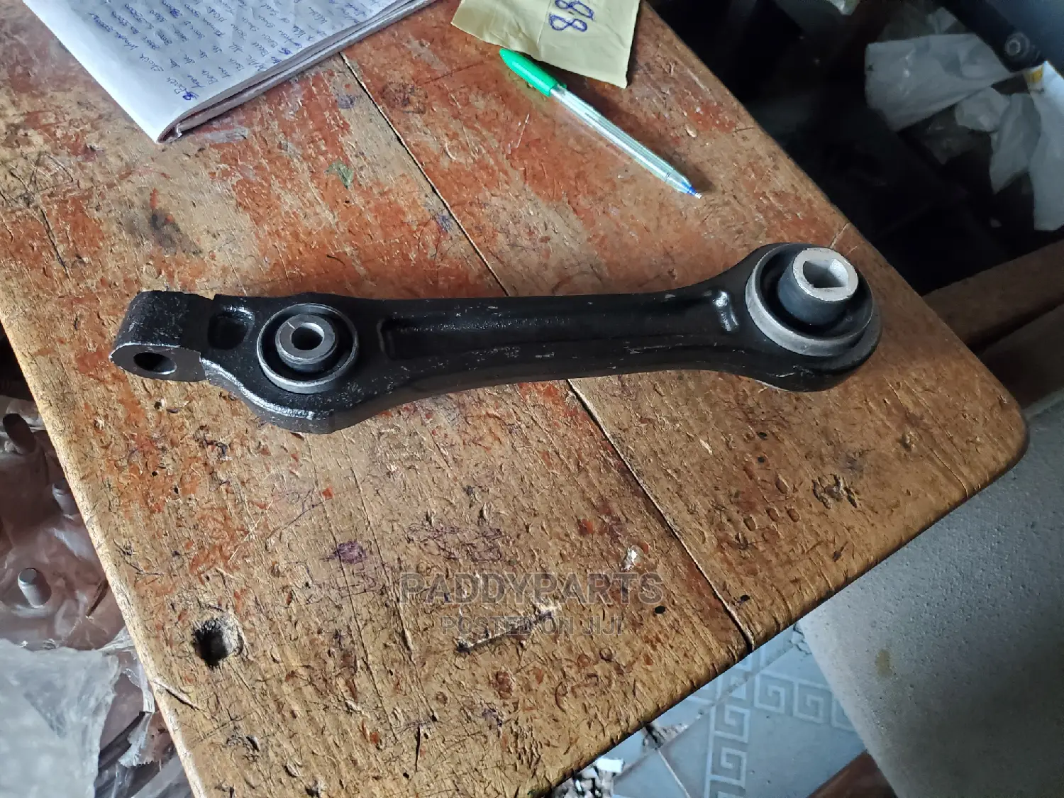 Chrysler 300c Lower Arm