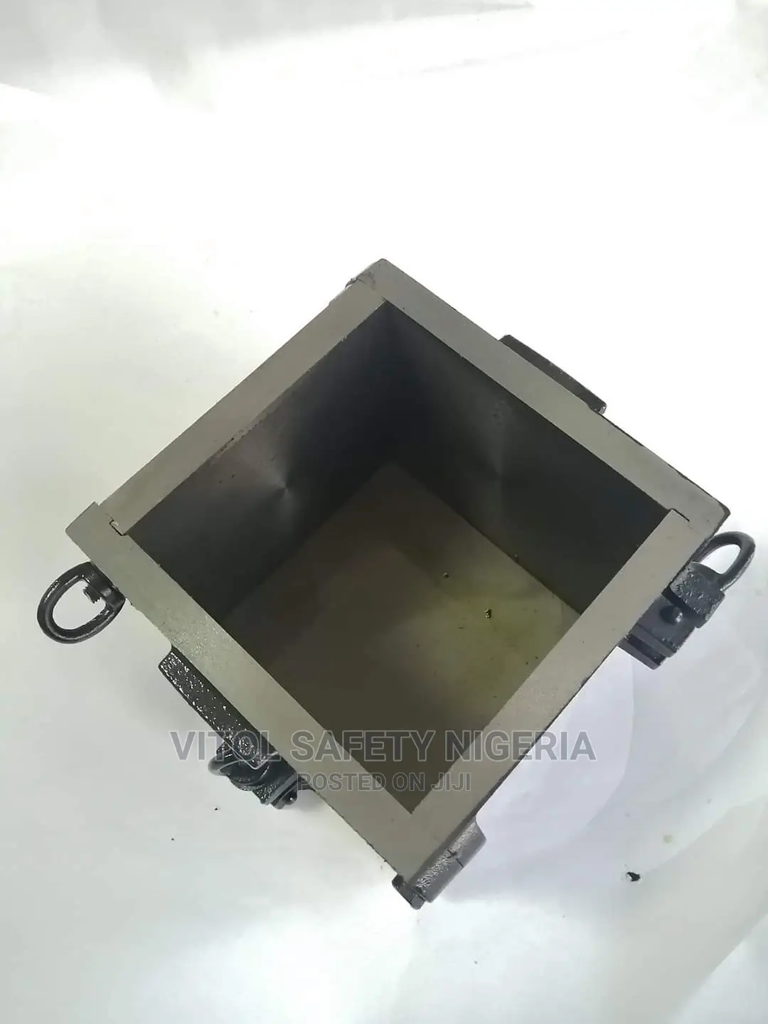 Cube Moulds (Concrete Cube Mould)