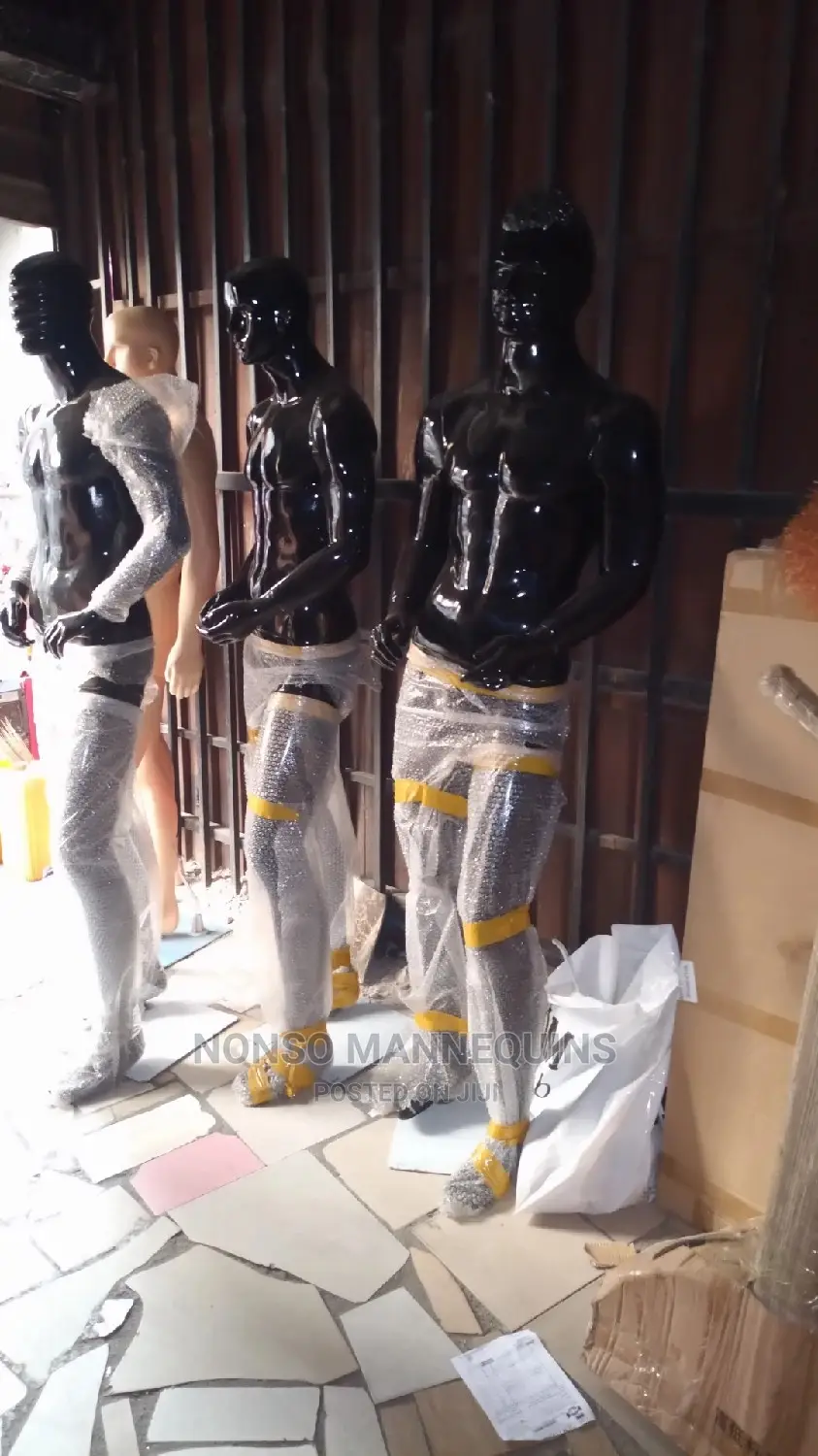 Huge Fibre Male Honey Comb Display Mannequins