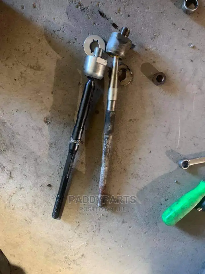 GMC Terrain Tie Rod and Socket