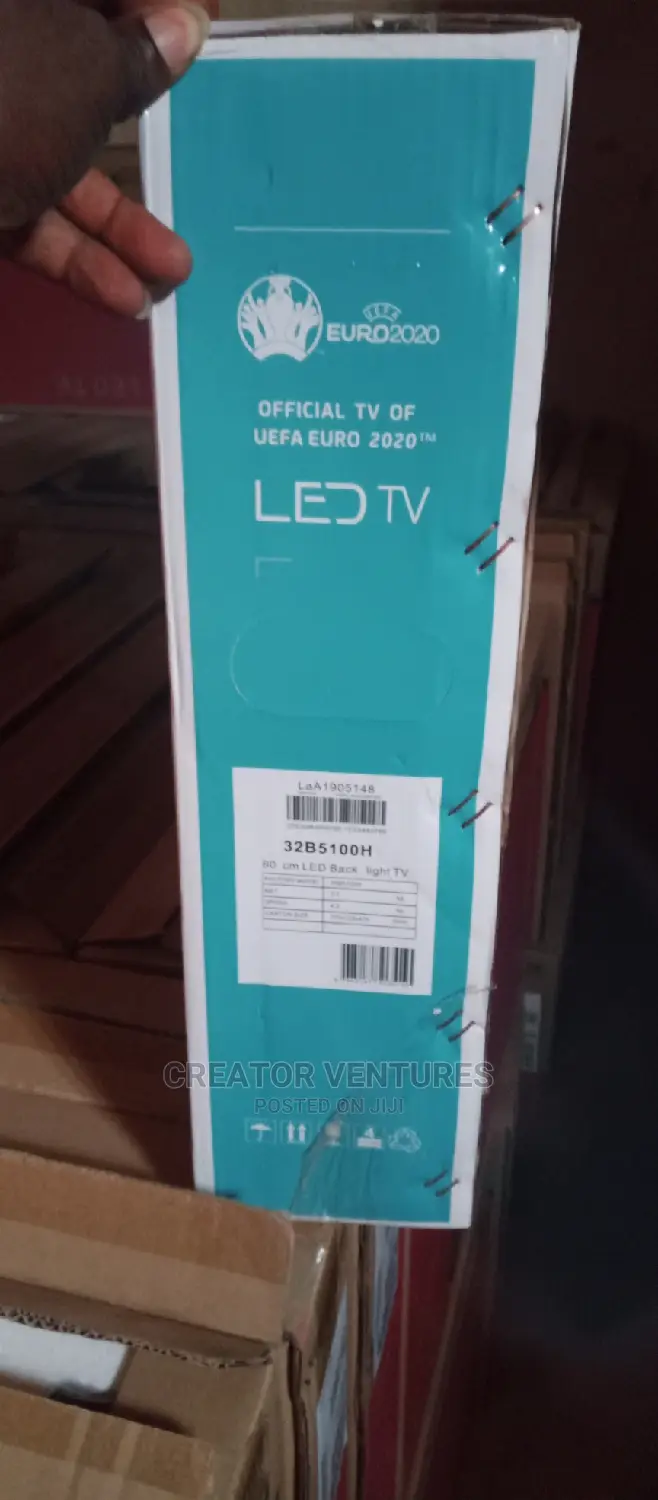32" Hisence LED TV Tiny Frame,Digital Pictures,WIDE SCREEN.