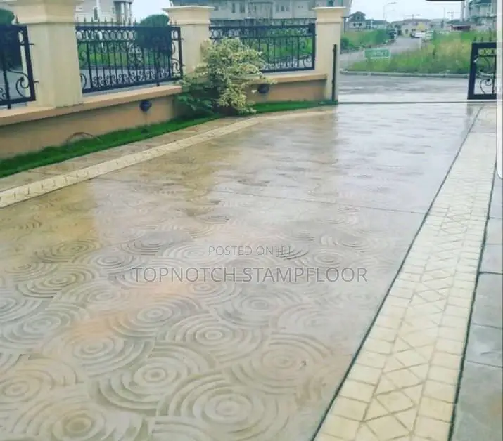 Compound Floor