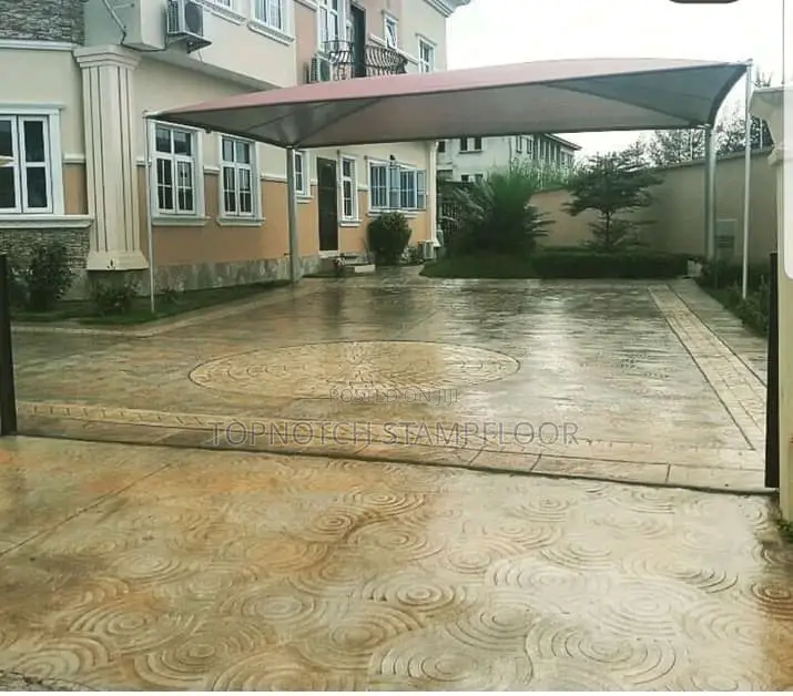 Compound Floor