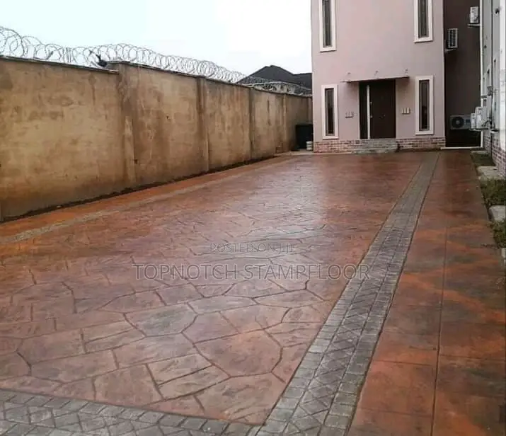 Compound Floor
