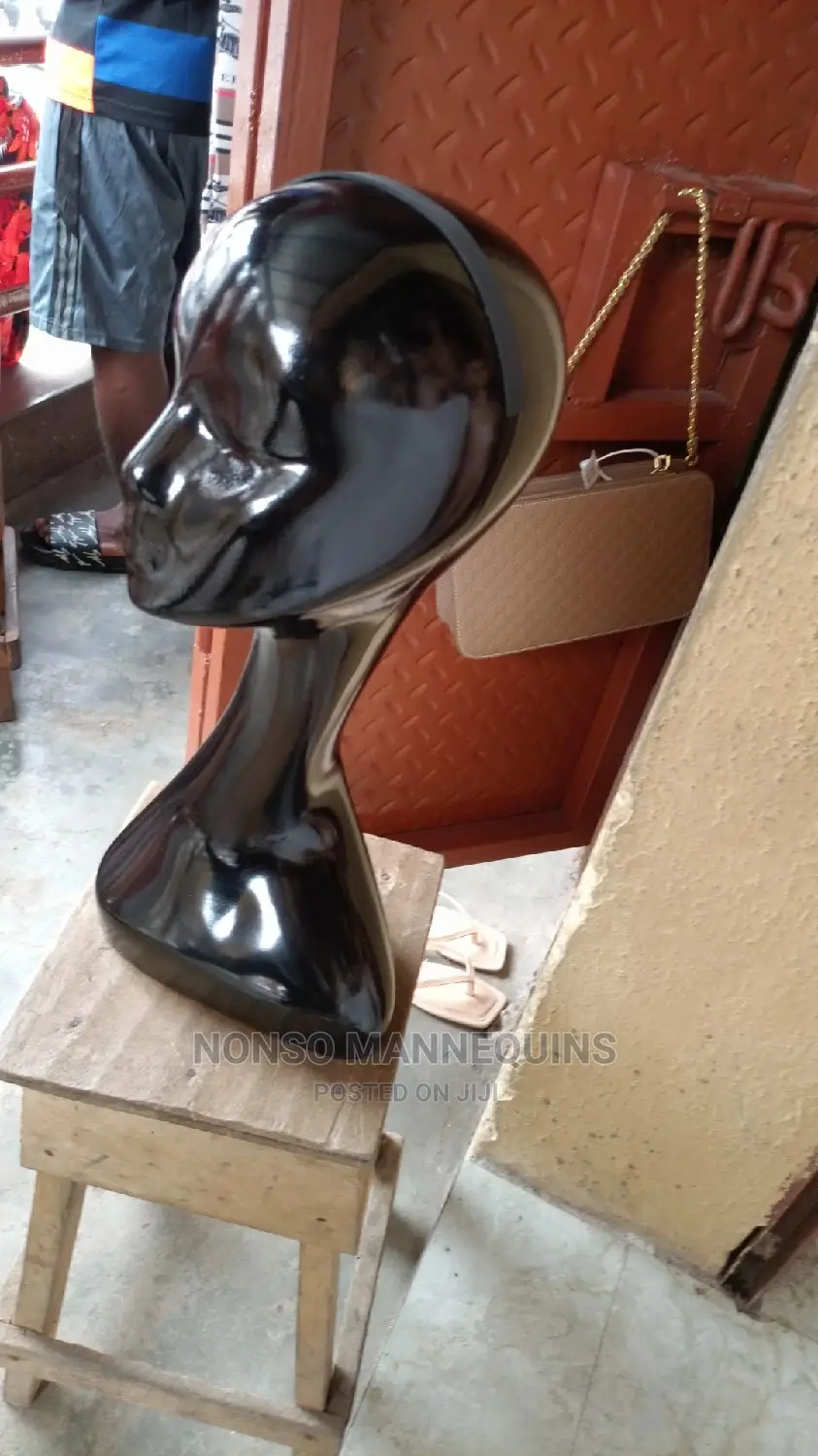 Glossy Black Long Neck Display Head Mannequin