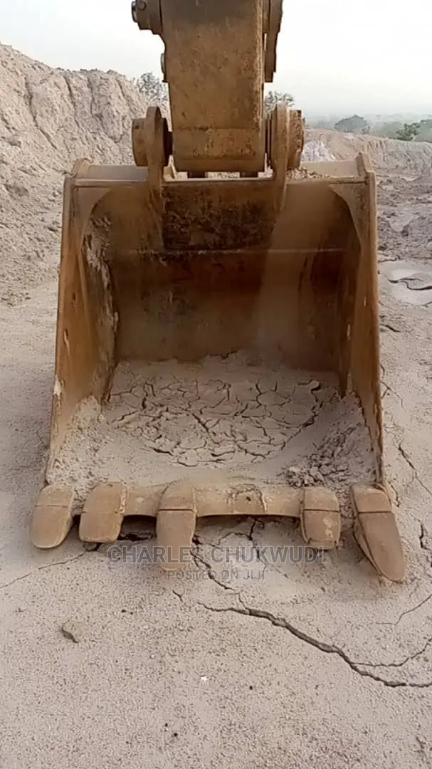 345bl Excavator Nigerian Used