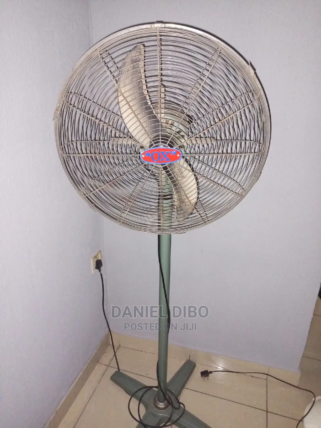 Industry OX Fan 20 Inches