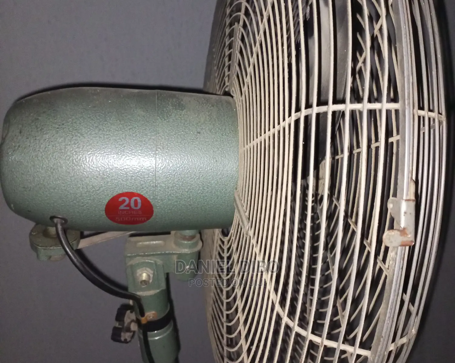 Industry OX Fan 20 Inches
