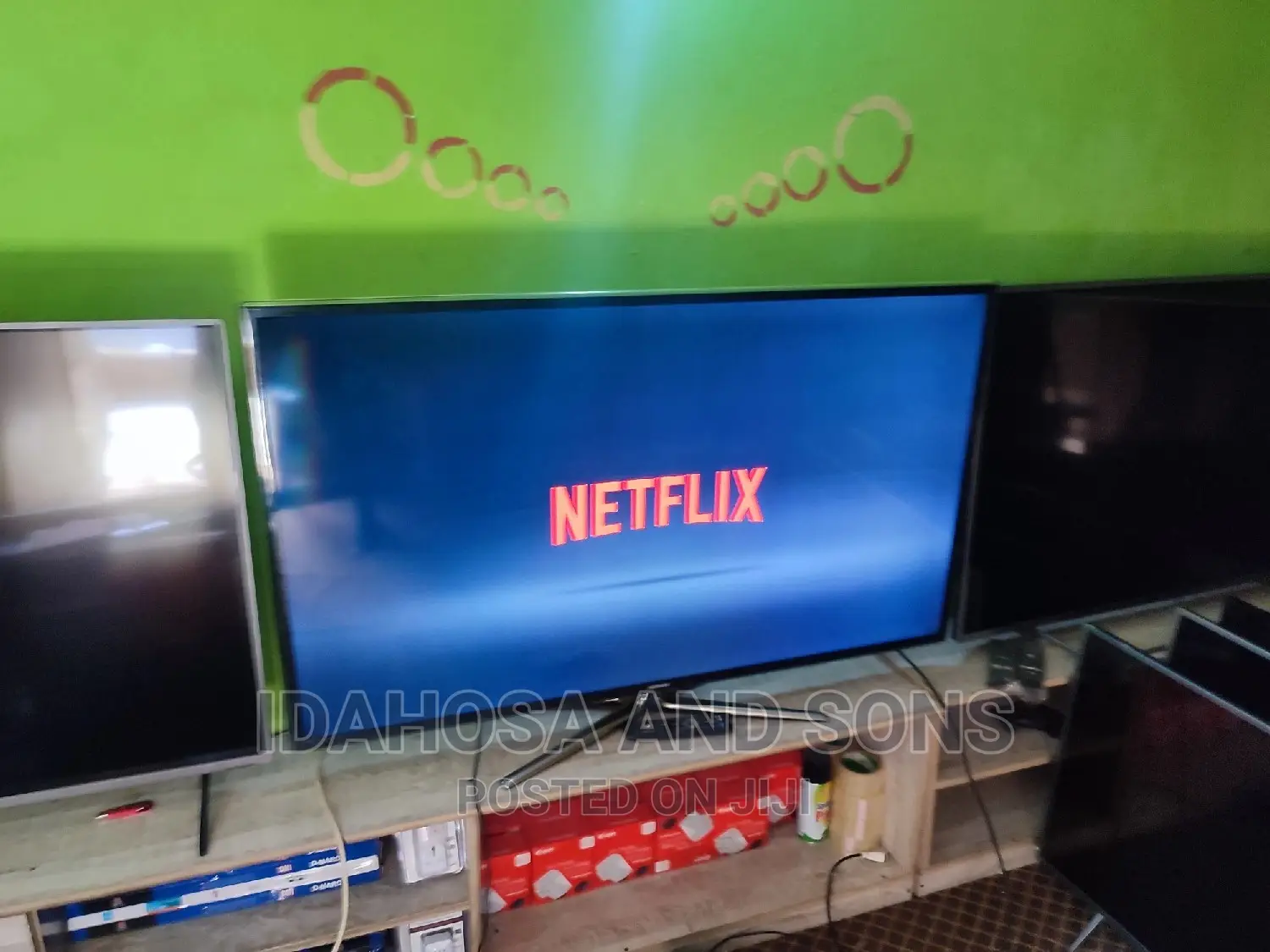 UK Used 55 Inches Smasung Smart Tv