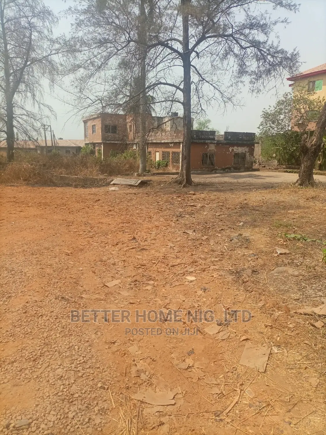 Warehouse and Office Complex on 5 Acres of Land