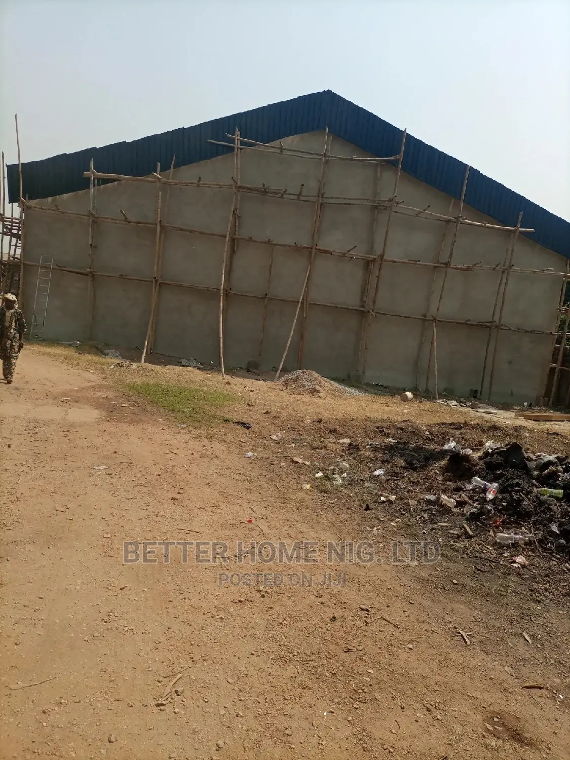 Warehouse 10000 Square Meter Capacity