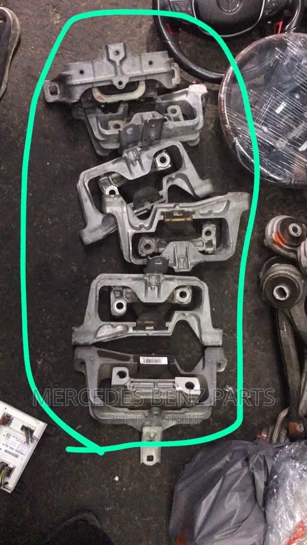 Engine Seat CLA