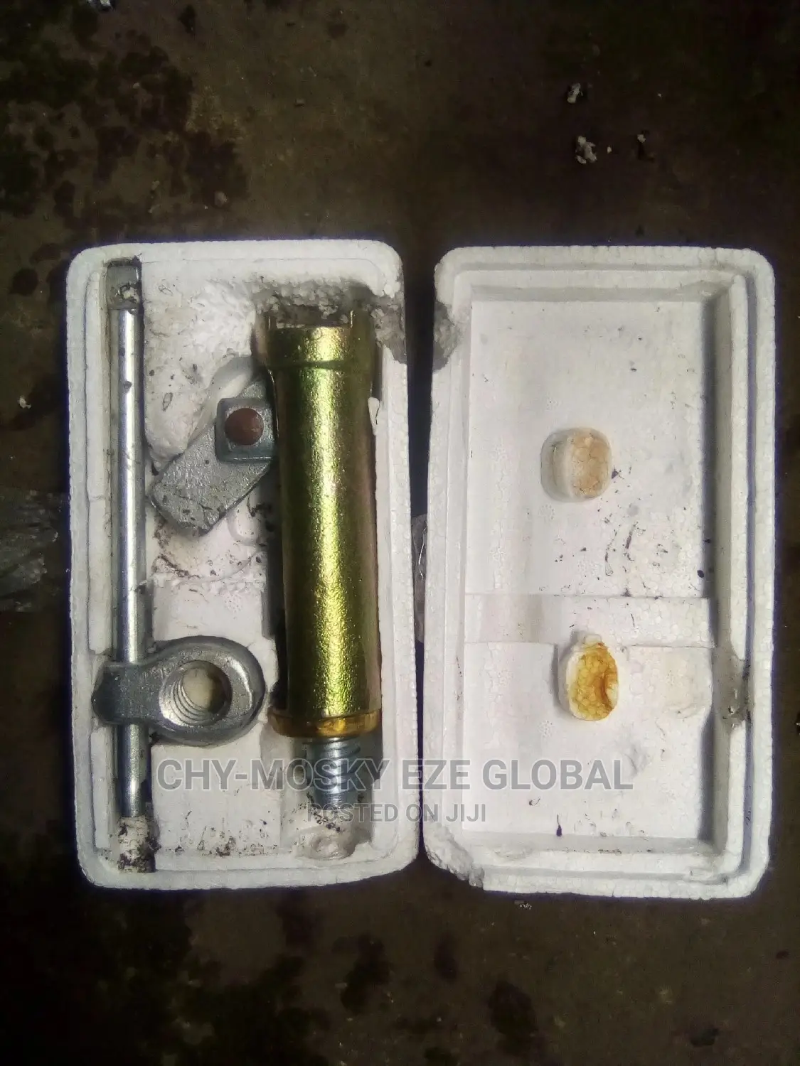 Thread Tightening Clamp