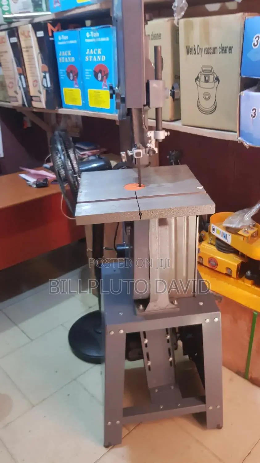 Wood Cutting Band Saw 14"