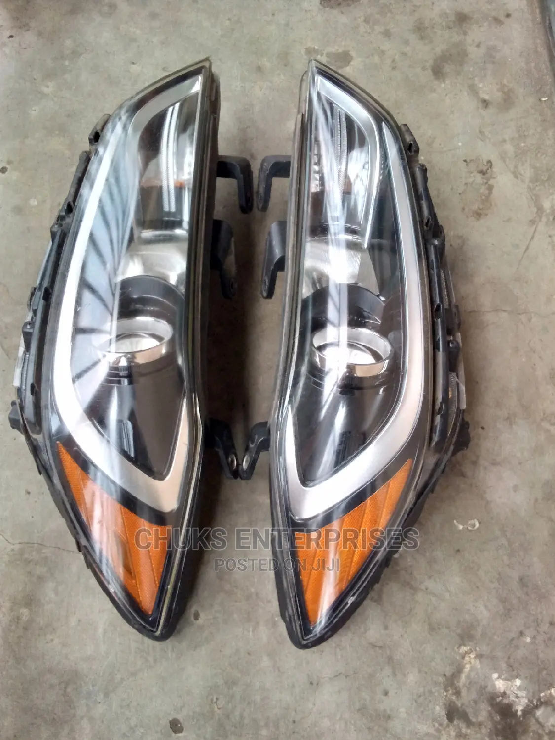 Hyundai Elantra 2016 Headlight