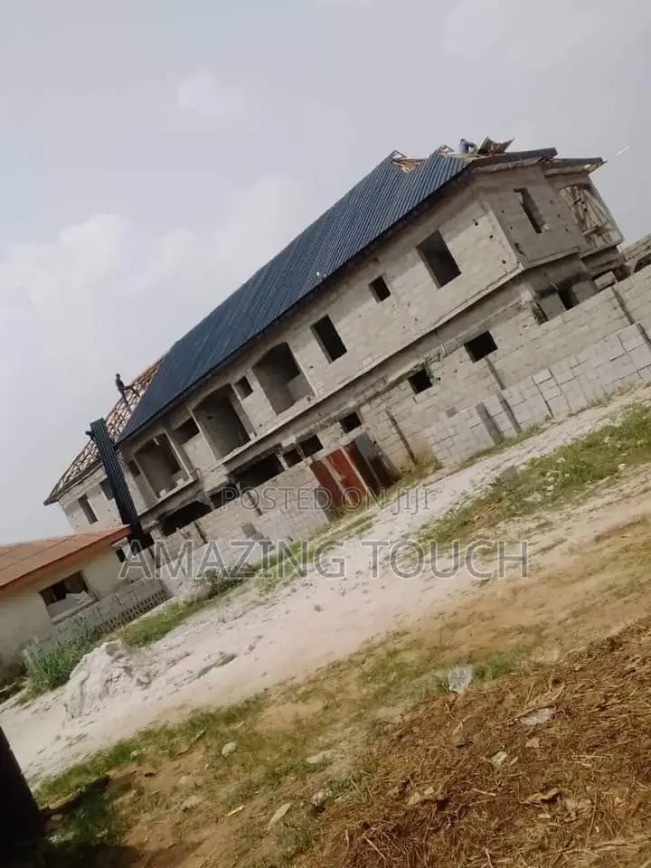 Roofing Woodwork, Parapet Woodwork Installation