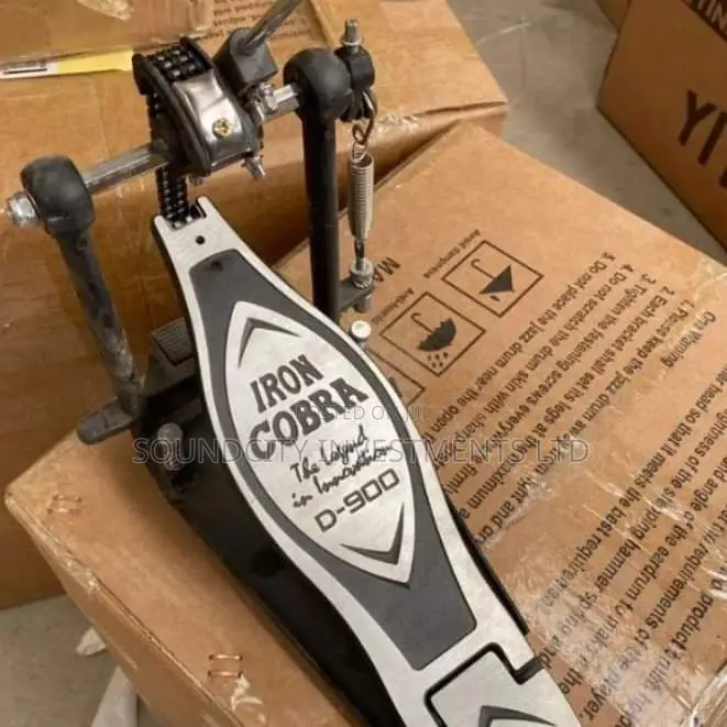 Iron Cobra Drum Pedal