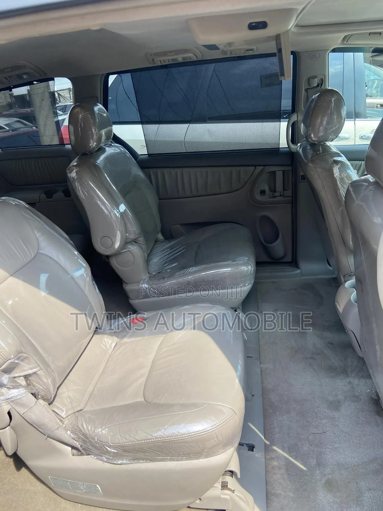 Toyota Sienna XLE Limited 4WD 2008 Gold