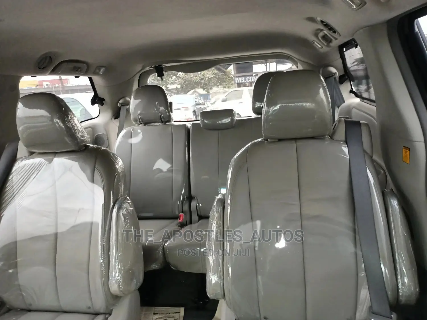 Toyota Sienna XLE 8 Passenger 2012 Gray