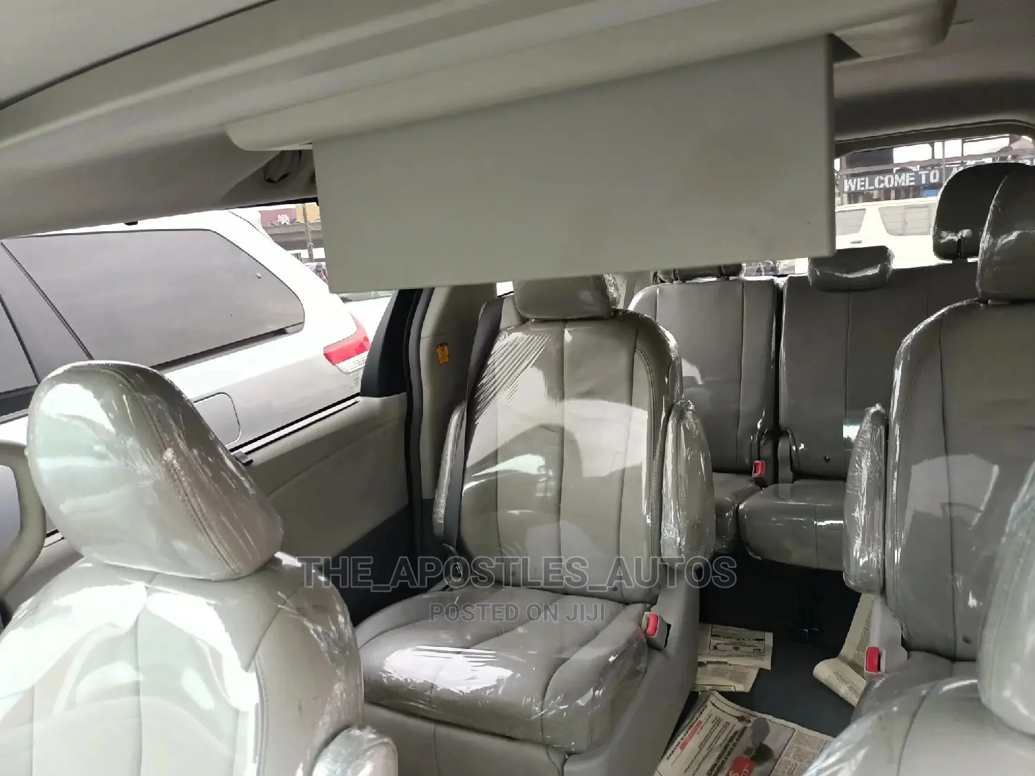 Toyota Sienna XLE 8 Passenger 2012 Gray