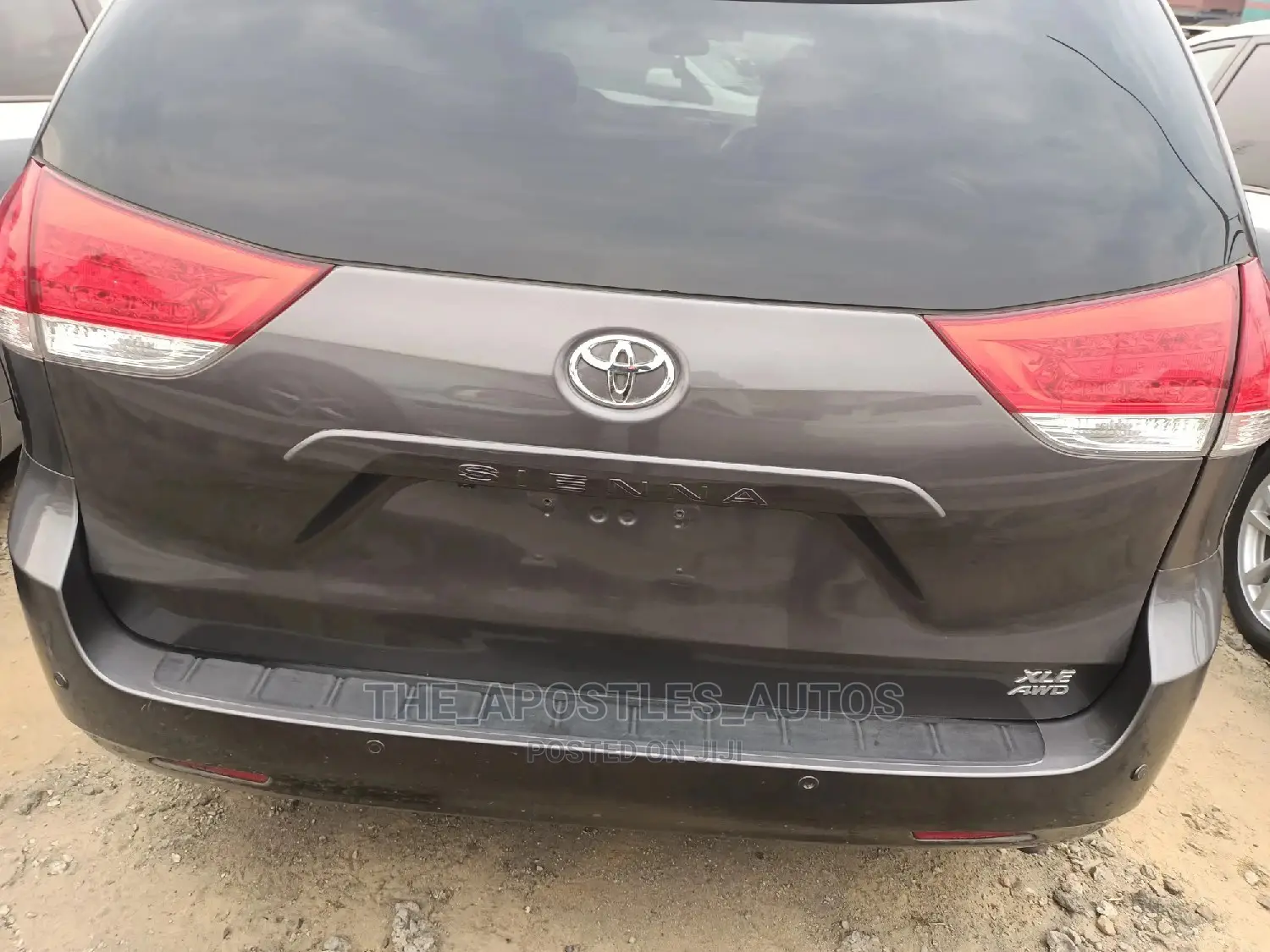 Toyota Sienna XLE 8 Passenger 2012 Gray
