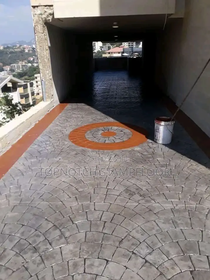 Polish on Concrete Floor Design