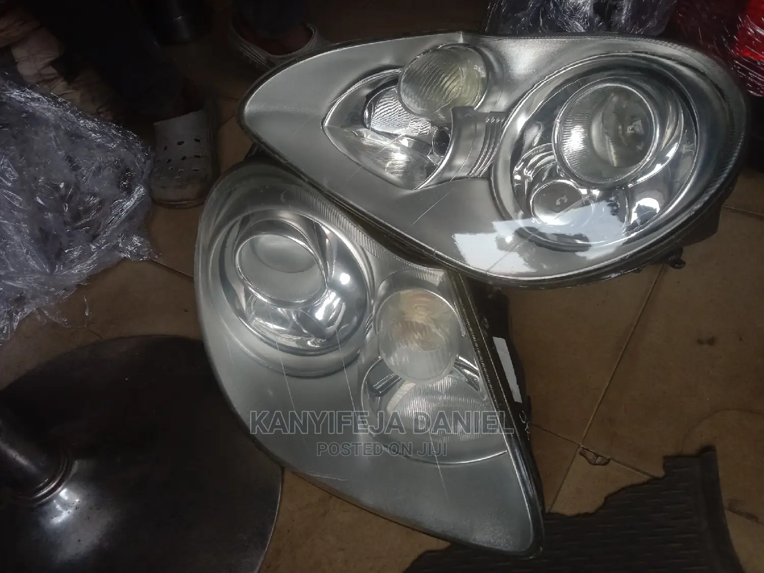 Headlight Porsche Cayenne 2004