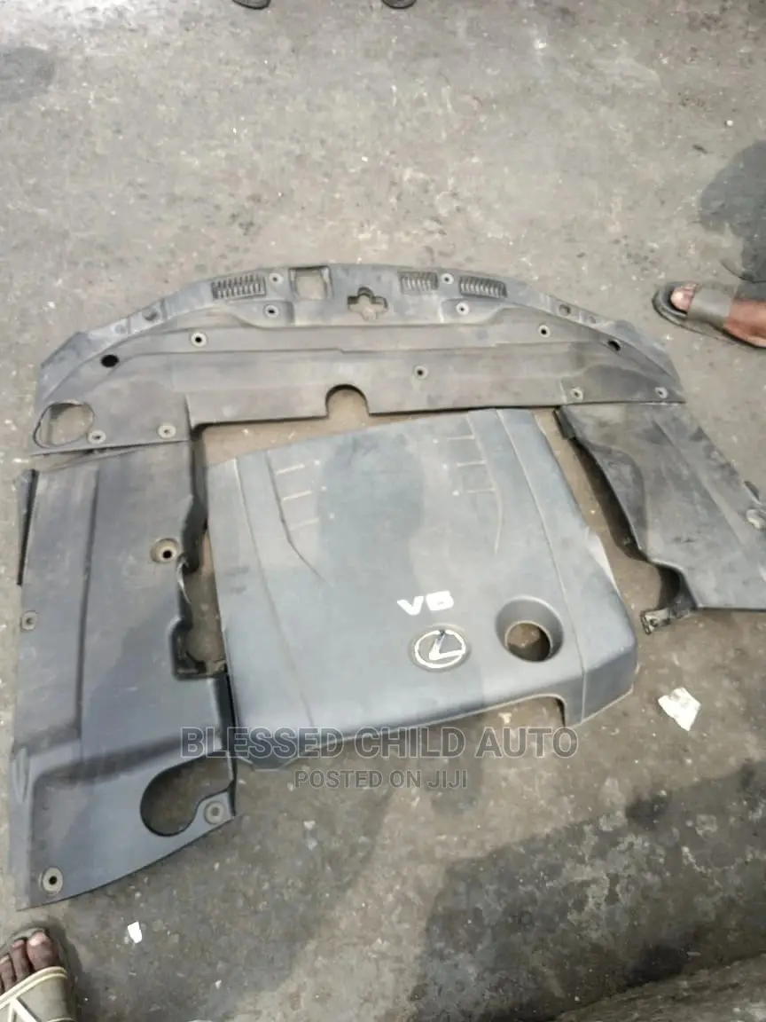 Complete Engine Cover I S 250