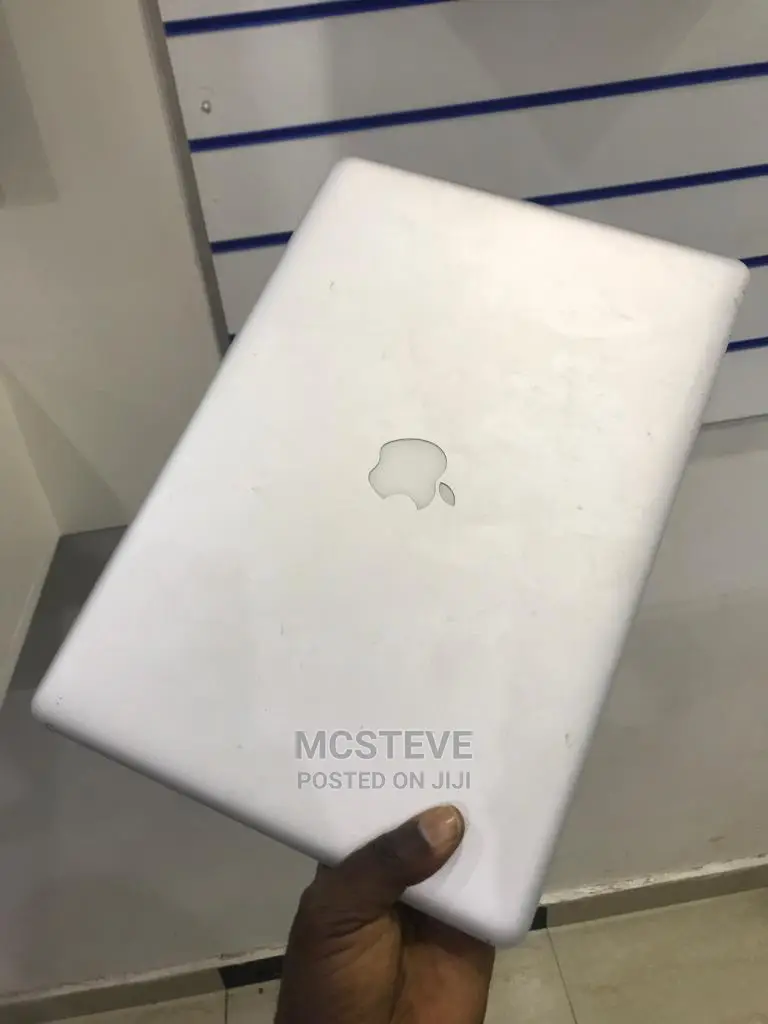Laptop Apple MacBook Pro 2010 8GB Intel Core I7 SSD 512GB